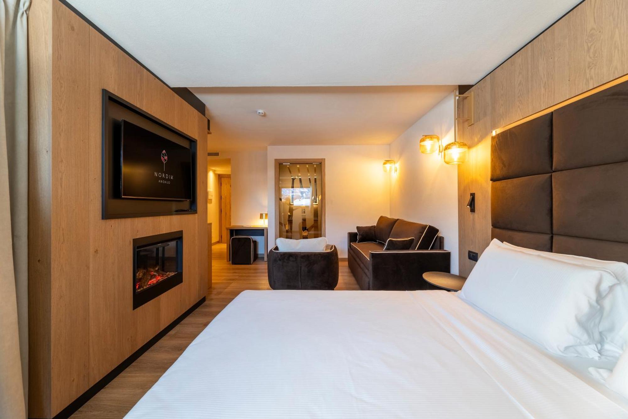 Hotel Nordik Andalo Buitenkant foto